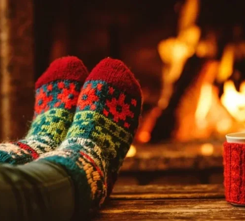أمطار رعدية مع انخفاض في درجات الحرارة الليلة