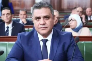 من المرج أن تكون المروج من بينها وزير الداخلية يعلن: إتمام صفقة بـ 100 مليون دينار لشراء 460 آلية و 7300 حاوية لـ 200 بلدية